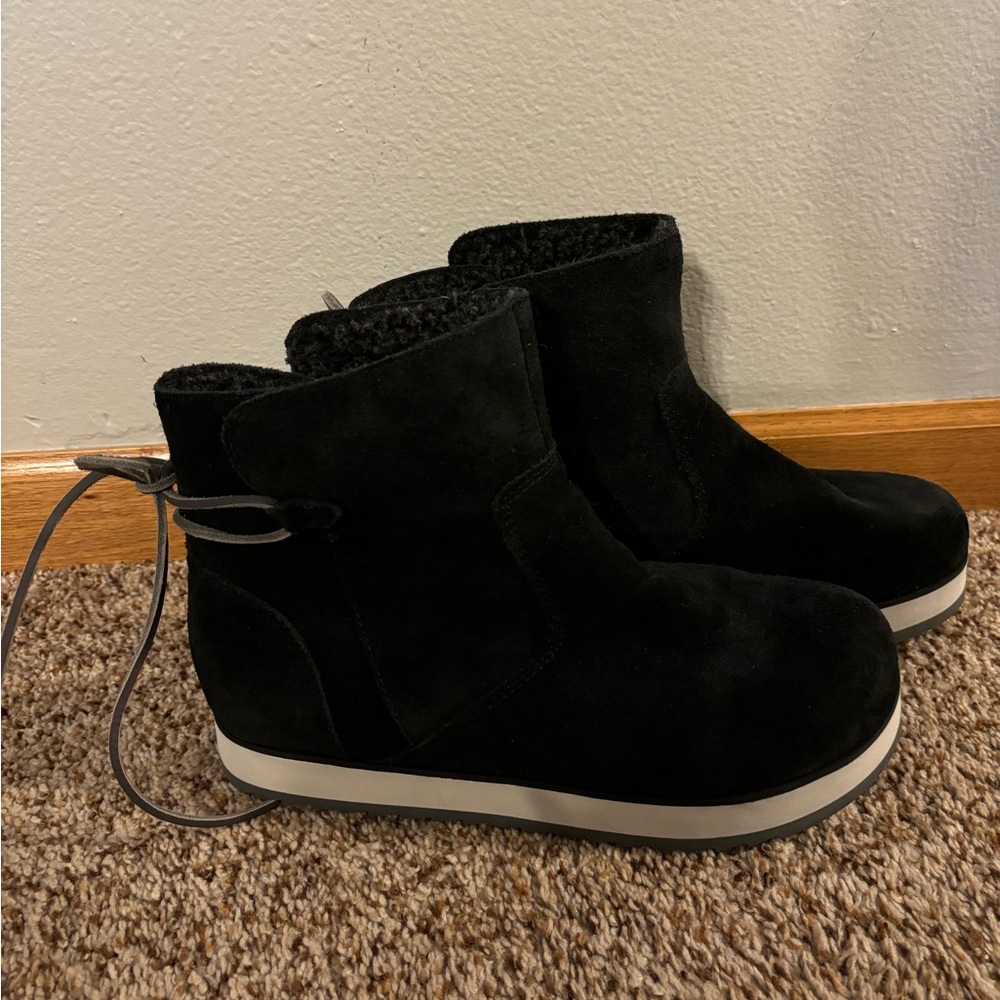 Merrell Juno Bluff boots